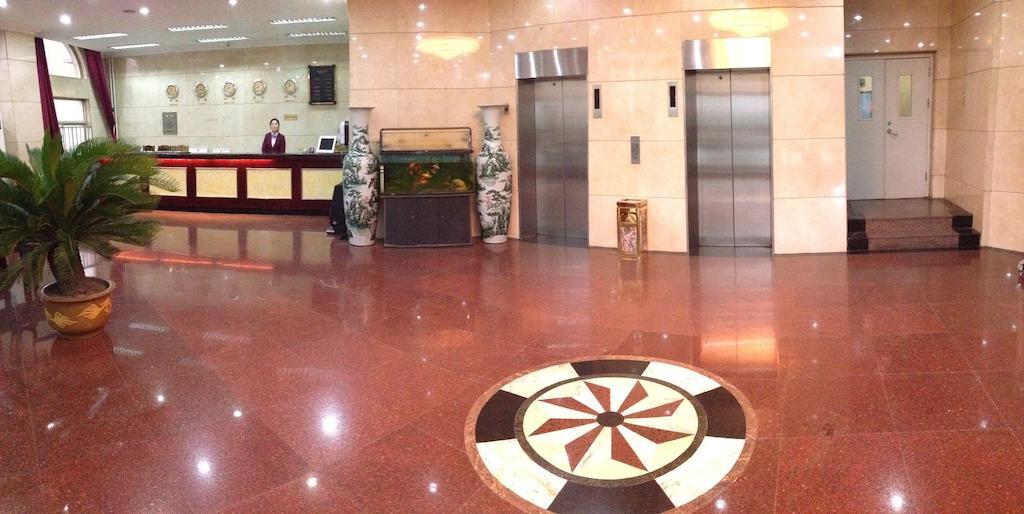 Gan Jin Hotel Tianjin Extérieur photo