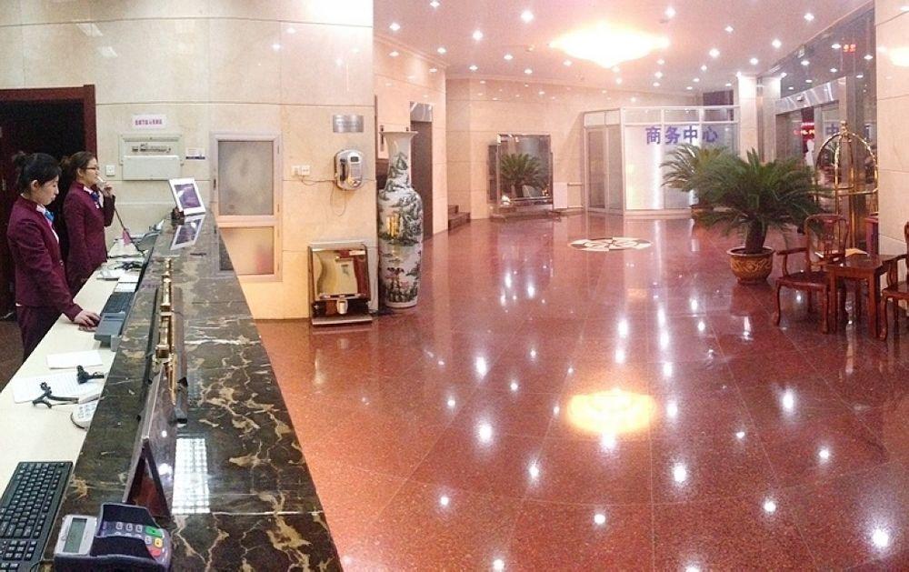 Gan Jin Hotel Tianjin Extérieur photo
